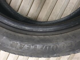 Goodyear Vector 4 season 245 45 R18 Celoročné 2 kusy - 4