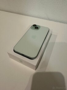 iPhone 15 128gb green - 4