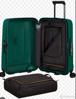 Samsonite ESSENS Spinner (4 kolieska) 81cm - 4