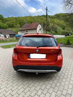 BMW X1 1.8d Xdrive - 4