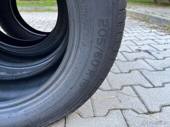 205/60r16 - 4