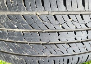 Hyundai 5x114,3 na letnych 235/55 R19 - 4