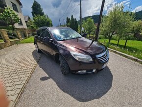 Opel INSIGNIA Sport tourer 4x4 - 4