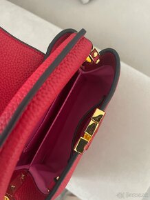 Kabelka Louis Vuitton Capucines mini - 4