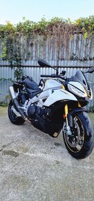 Aprilia TUONO V4 Factory 1100 ultra gold - 4