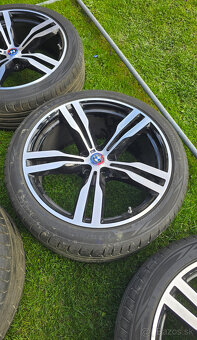 R20 originál BMW style 648M, G30-31-32 a G11-12 +pneu NOKIAN - 4