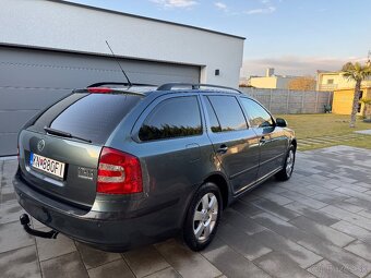 ŠKODA OCTAVIA II 2.0tdi DSG - 4