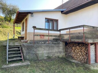 Pozemok 830 m2, s domčekom: Banský Studenec pri Banskej Štia - 4