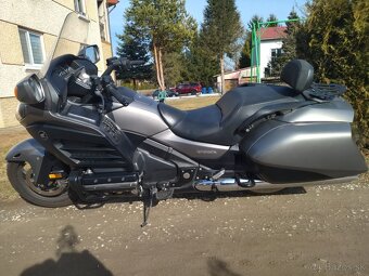 Honda Goldwing 1800 F6B - 4