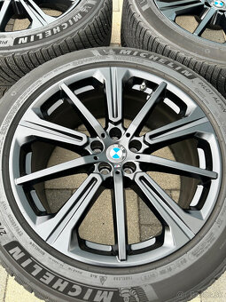 BMW X5 270/45 R20 Zimné pneu - 4