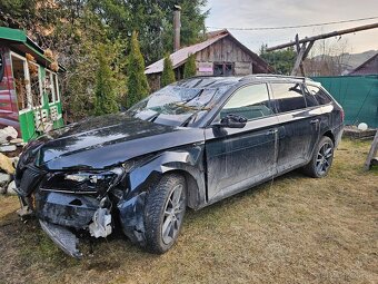 Škoda Superb sport line - 4