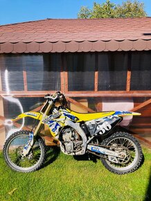 Suzuki rmz 250 - 4