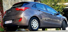 Hyundai i30 1.4 16v-Kúpený naSK-2.majiteľ-2012-6.stup.manuál - 4