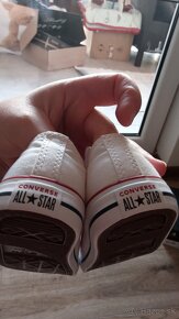 Converse crystal č. 24 - 4