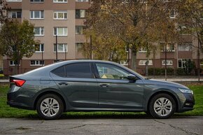 Škoda Octavia 2.0 TDI SCR Ambition - 4