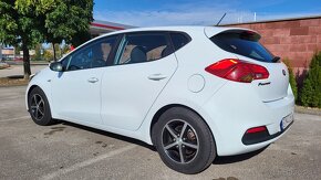 Kia ceed 1,6 crdi /94kw - 4