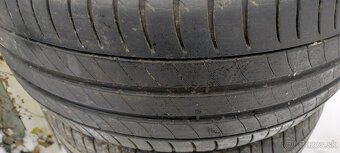 Predám pneumatiky 245/40r19 - 4