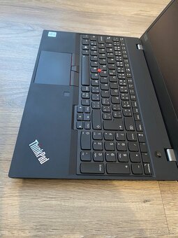 Lenovo T15 - 16GB RAM,256GB SSD, i7 CPU, 15,6” dotyk.displej - 4