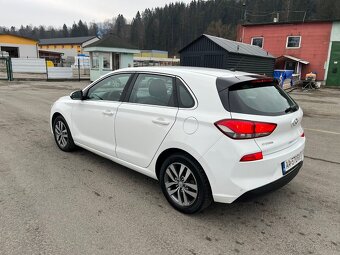 Hyundai I30 1.6 CRDi 81kw//SK VOZIDLO - 4