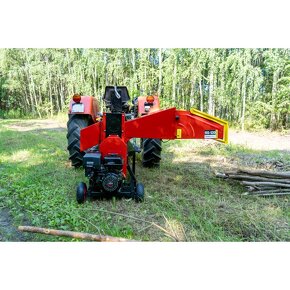 Špalíkovač za traktor + vlastný motor 15 koní - 4