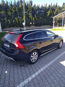 Volvo V60 D5 44 - 4