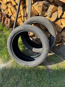 265/40 R20 Goodyear - 4