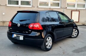 Volkswagen Golf V 1.9 TDI BKC - 4