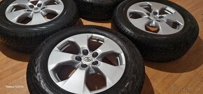 Predám zimný komplet Toyota 5x114,3 pneu Nokian 225/65/R17 - 4