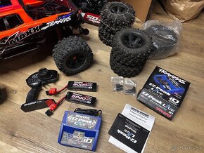 Traxxas X-Maxx 8S 1:5s 2x lipo, nabíječem, LED světly a dopl - 4