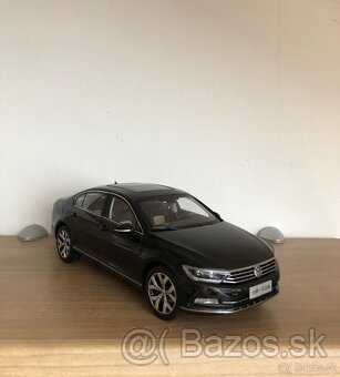 Volkswagen Passat B8 - 1:18 - 4