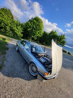 Bmw e32 750iL Alpina look - 4