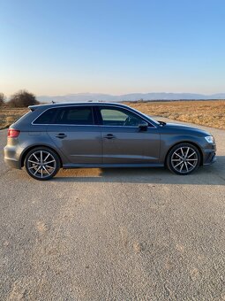 Audi A3 2.0 TDi S-line Stronic - 4