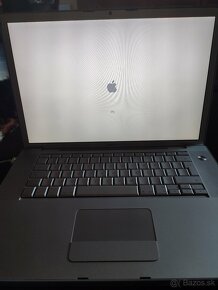 Predám starší notebook Apple MacBook Pro - 4
