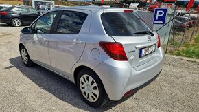 Toyota Yaris 1.33 Dual VVT-i Style - 4