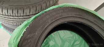 Predám Nokian Snowproof 1 XL 225/55 R17 - 4