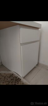 Malm, písací stol Ikea - 4