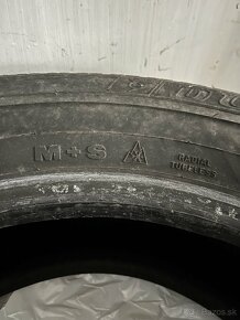 235/60 R17 - 4