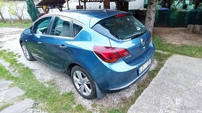 Opel Astra J - 4