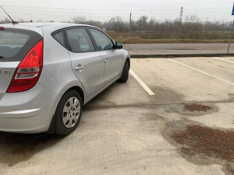 Hyundai i30 1,4 benzín - 4