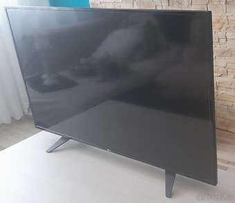 LED televízor 109 cm, LG - 4