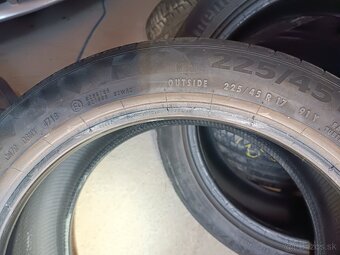 225/45 R17 continental - 4