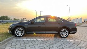 Volkswagen Passat 2.0 BiTdi 4Motion 176kw240k Highline - 4