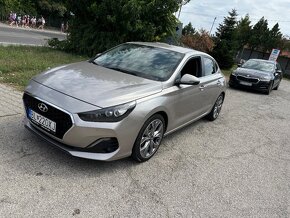 Hyundai i30 fastback - 4