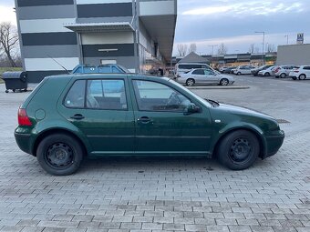 Predám vw golf 1.4i benzín rok 1999 - 4