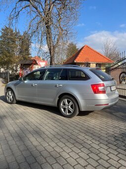 Škoda Octavia 2.0 TDi Style 110kw DSG Combi 2019 - 4