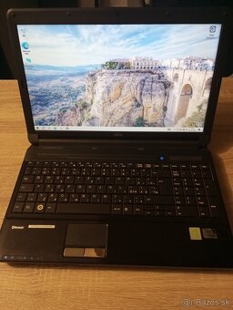 15,6" notebook Fujitsu Lifebook AH530 / 4GB/128GB TOP stav - 4