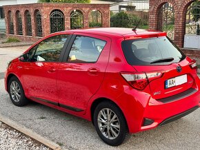 Toyota Yaris 1.5 Hybrid Style e-CVT 27000km - 4