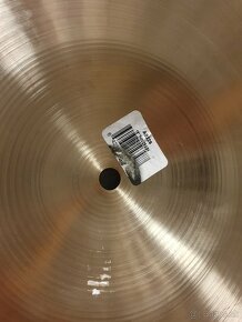 crash 19" Zildjian Avedis thin - 4