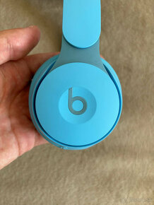 Beats Solo Pro - 4