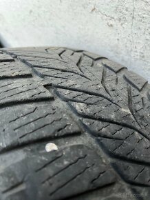 205/60 R16 + puklice - 4